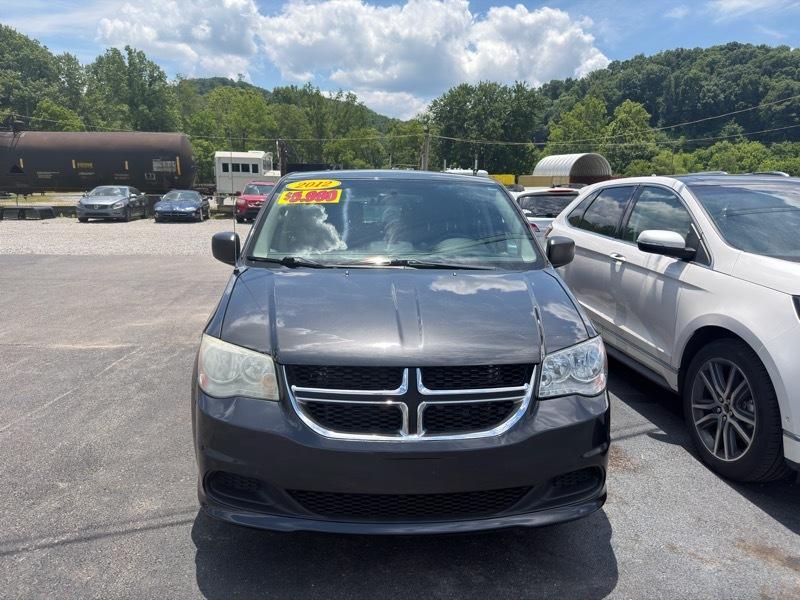 Dodge Grand Caravan SE 2012