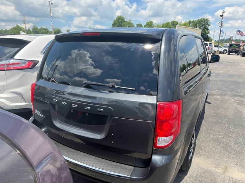Dodge Grand Caravan SE 2012