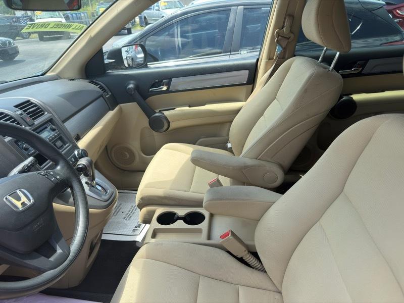 Honda CR-V LX 4WD 5-Speed AT 2011