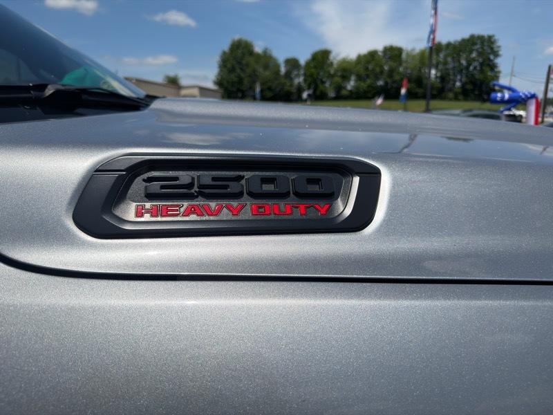 RAM 2500 Tradesman Crew Cab SWB 4WD 2020