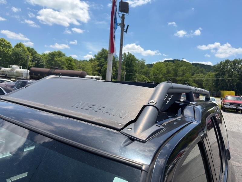 Nissan Xterra XE 4WD 2001