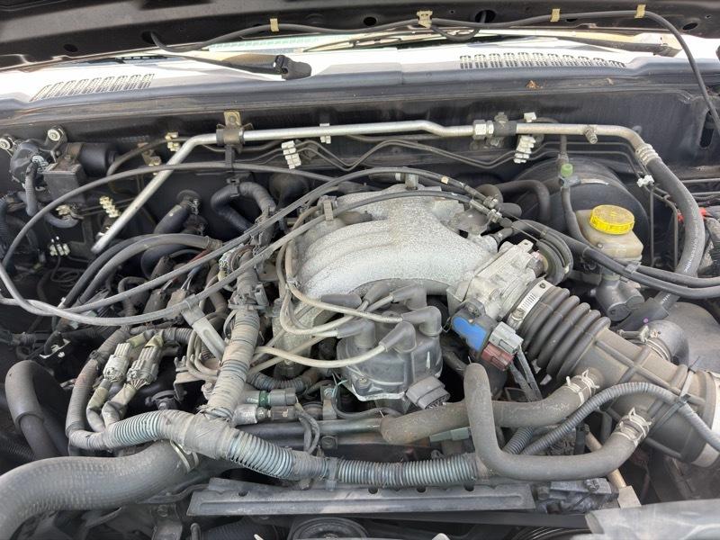 Nissan Xterra XE 4WD 2001