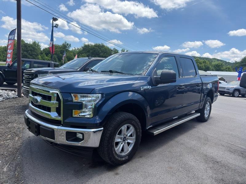 2017 Ford F-150 SuperCrew 150" XLT 4WD