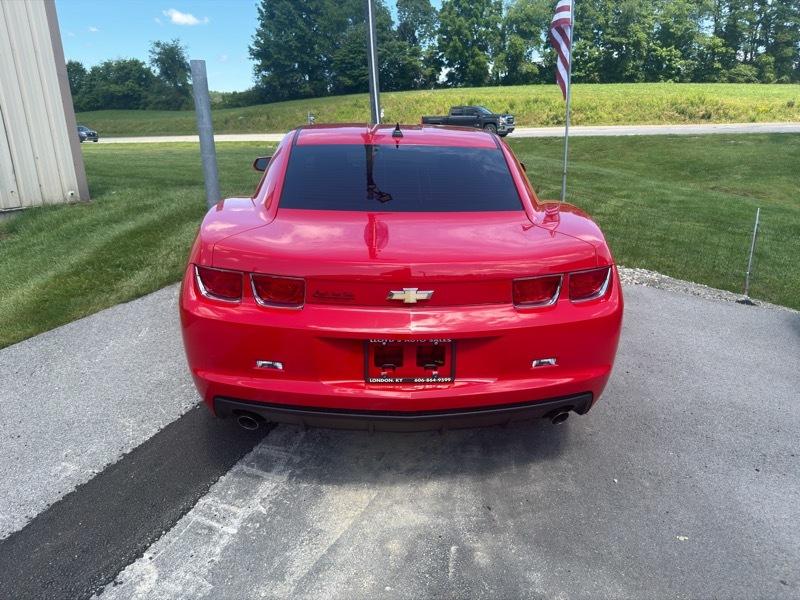 Chevrolet Camaro LT1 Coupe 2011