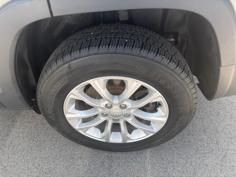Jeep Cherokee Latitude 4WD 2020