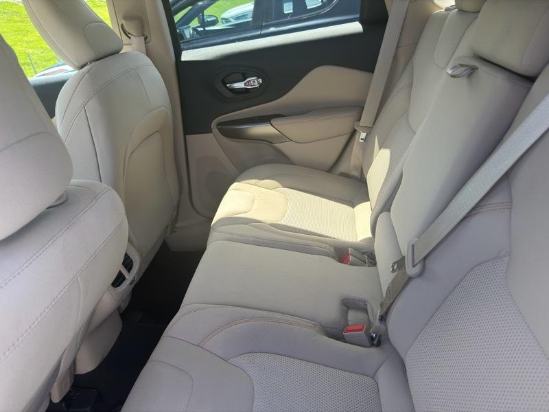 Jeep Cherokee Latitude 4WD 2020