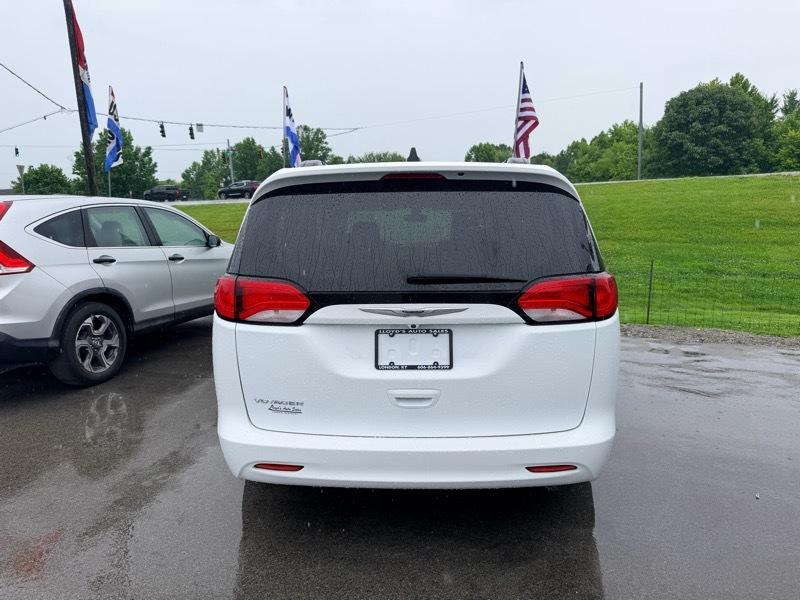 Chrysler Voyager LXI 2021