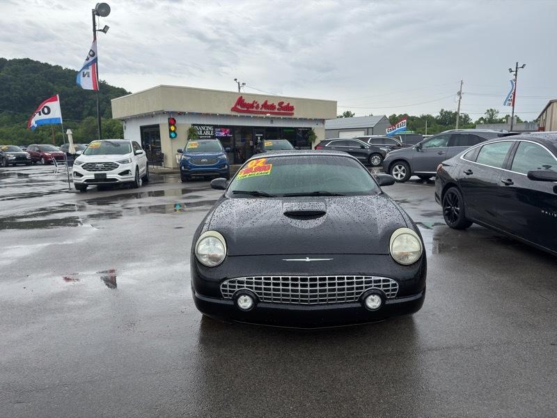 Ford Thunderbird Deluxe 2002