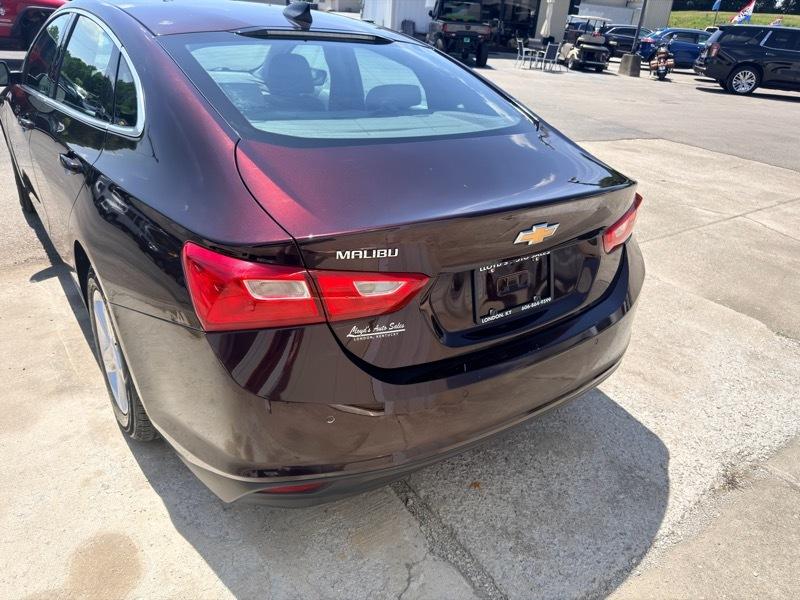 Chevrolet Malibu 1FL 2021