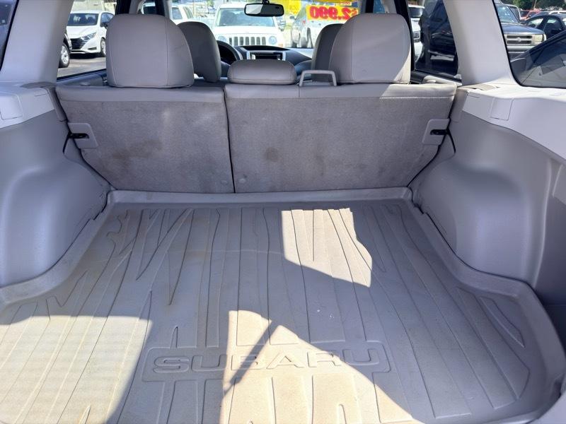 Subaru Forester 2.5X Limited 2011