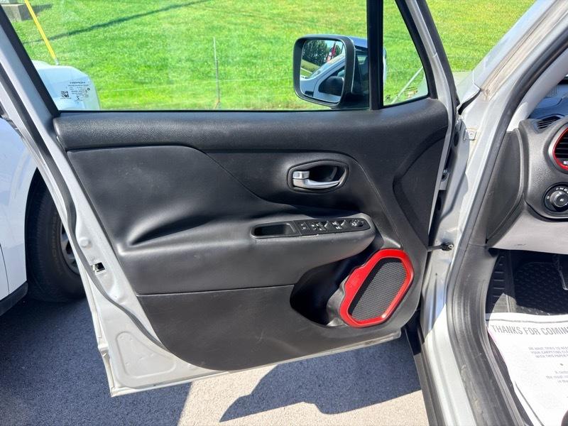 Jeep Renegade Trailhawk 2016
