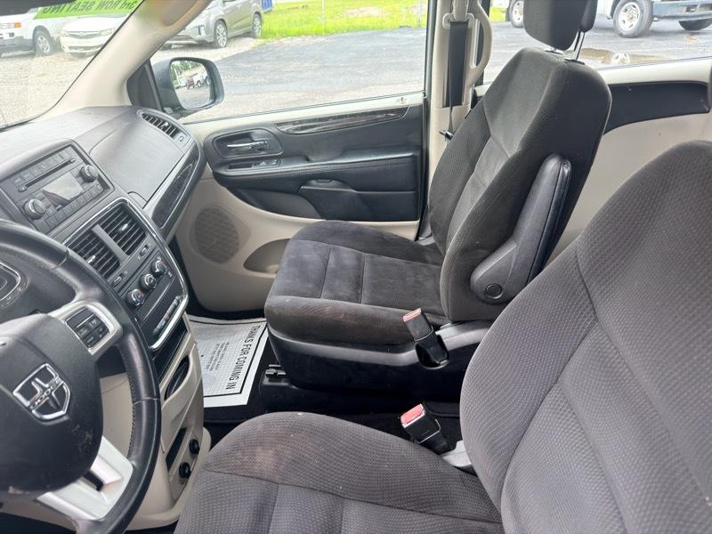 Dodge Grand Caravan SE 2015