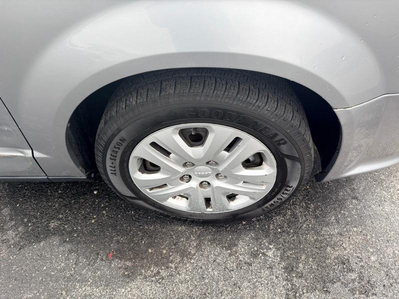 Dodge Grand Caravan SE 2015