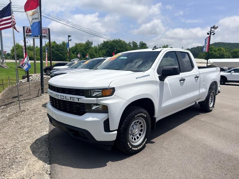 2021 Chevrolet Silverado 1500 4WD Crew Cab 143.5" Custom