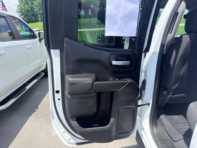 Chevrolet Silverado 1500 4WD Crew Cab 143.5" Custom 2021