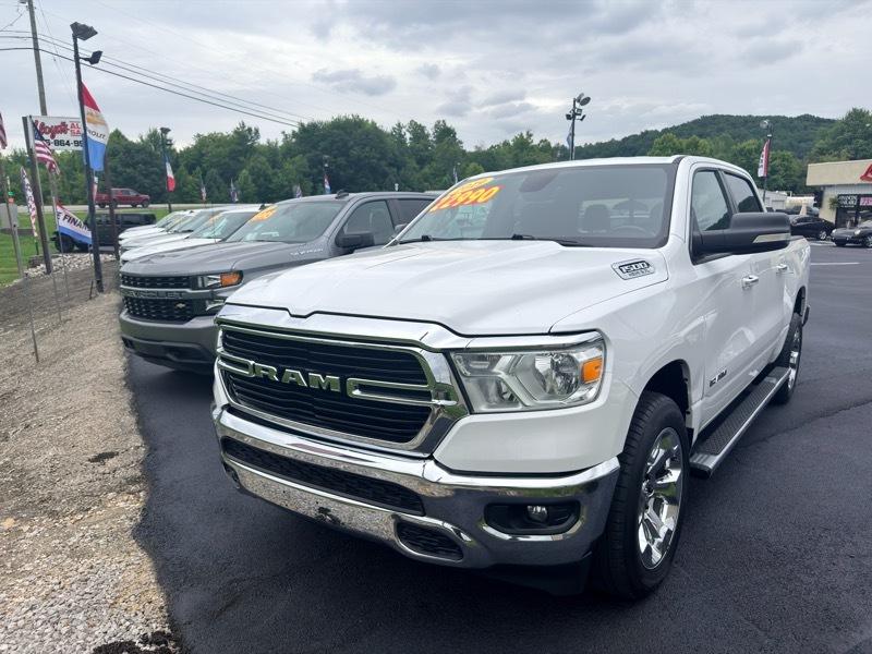 RAM 1500 Big Horn Crew Cab SWB 4WD 2019