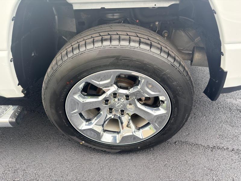 RAM 1500 Big Horn Crew Cab SWB 4WD 2019