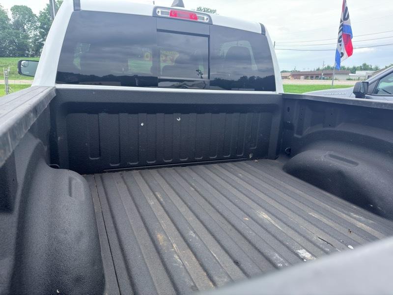 RAM 1500 Big Horn Crew Cab SWB 4WD 2019