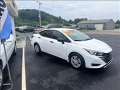 2023 Nissan Versa 