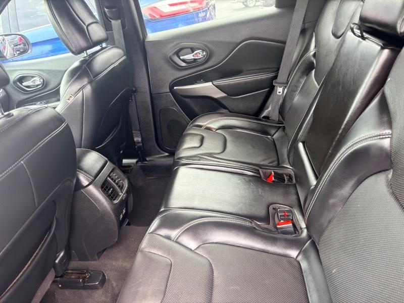Jeep Cherokee Latitude Lux 4WD 2021