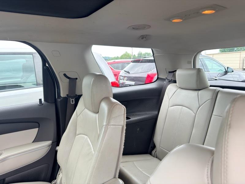 GMC Acadia SLT-2 FWD 2010