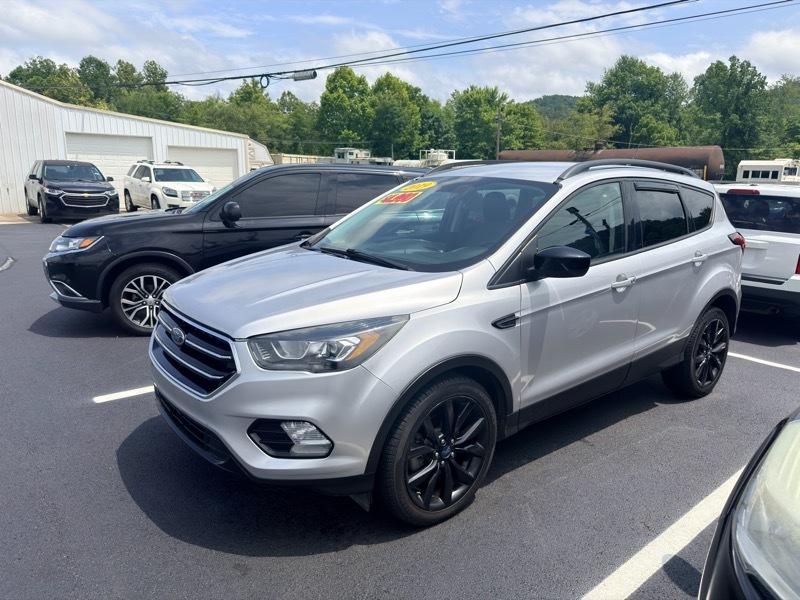 Ford Escape SE FWD 2019