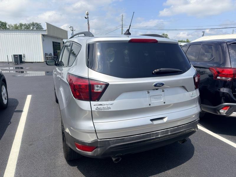 Ford Escape SE FWD 2019
