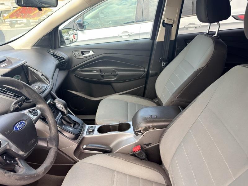 Ford Escape SE FWD 2016
