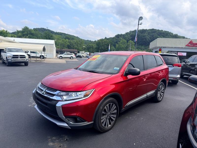 Mitsubishi Outlander ES 2WD 2020