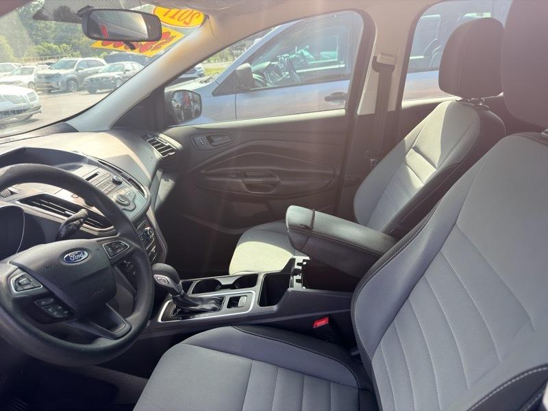 Ford Escape S FWD 2017
