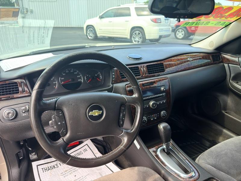 Chevrolet Impala LT (Fleet) 2012
