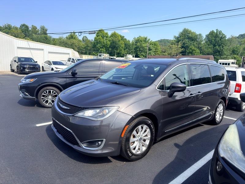 Chrysler Pacifica Touring-L 2018