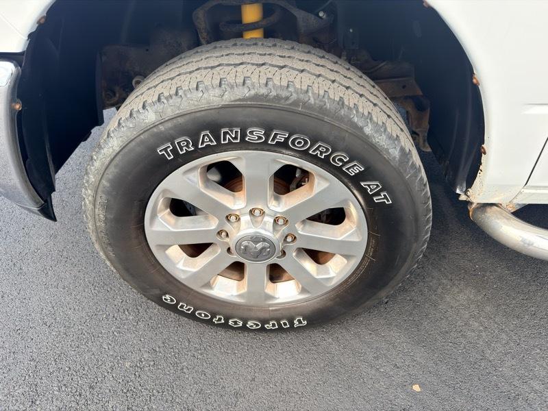 RAM 2500 Laramie Crew Cab LWB 4WD 2011