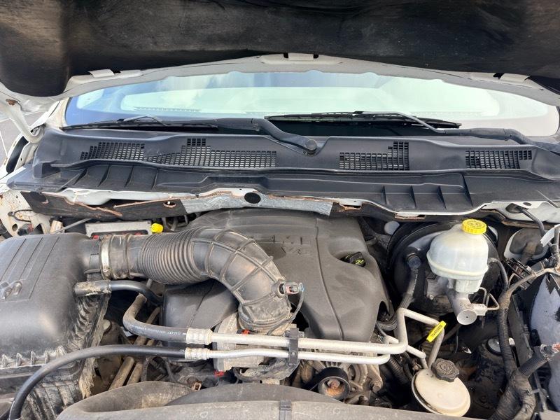RAM 2500 Laramie Crew Cab LWB 4WD 2011