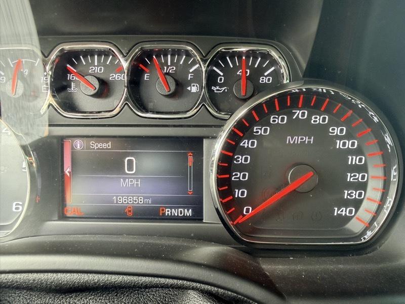 GMC Yukon XL SLT 1/2 Ton 4WD 2015