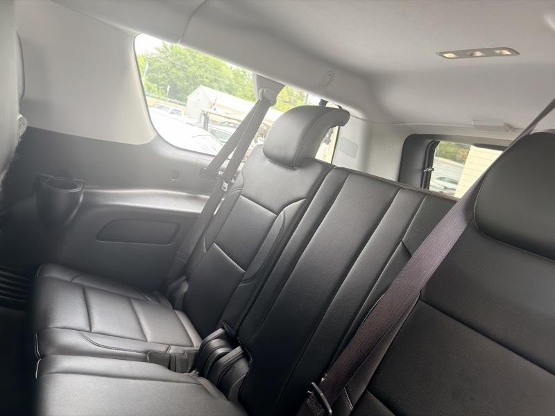 GMC Yukon XL SLT 1/2 Ton 4WD 2015