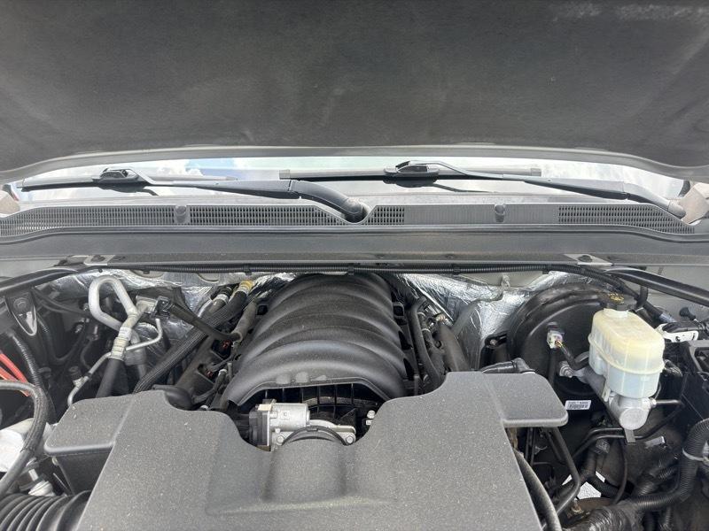 GMC Yukon XL SLT 1/2 Ton 4WD 2015