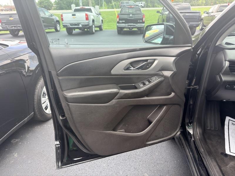 Chevrolet Traverse LS FWD 2021