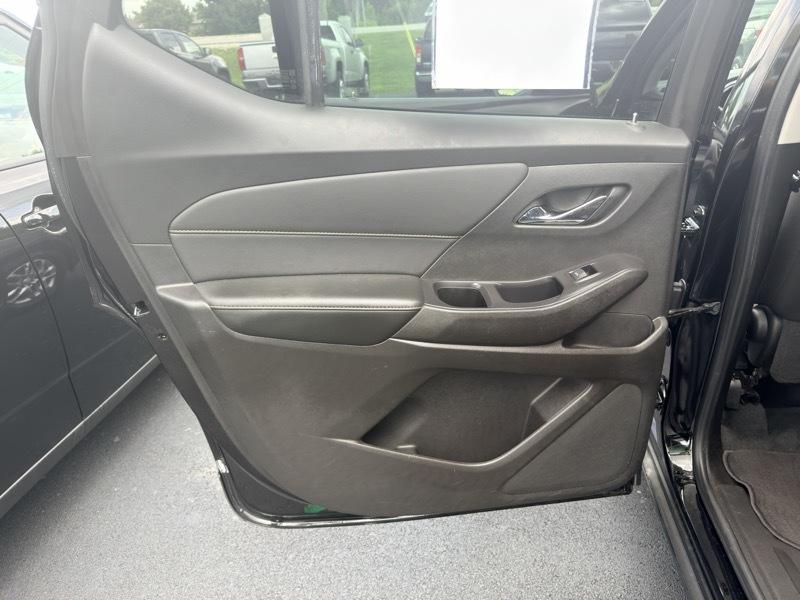 Chevrolet Traverse LS FWD 2021