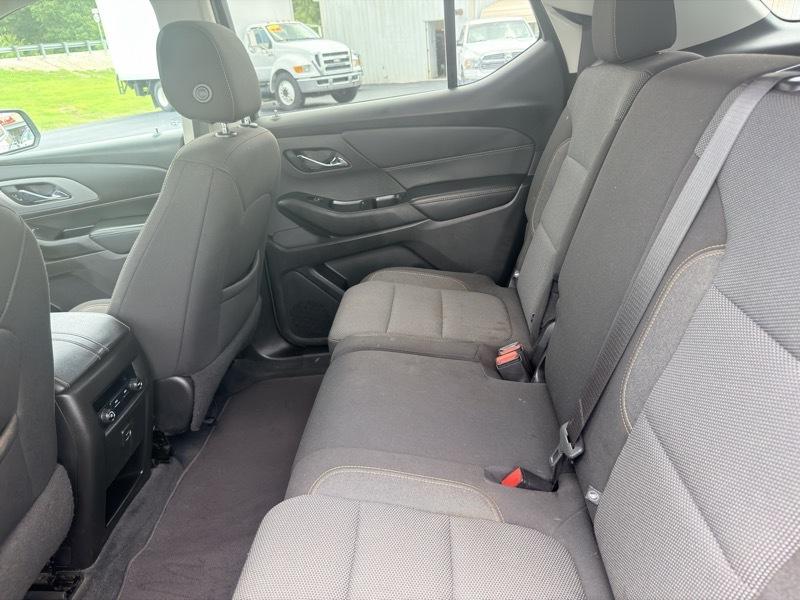 Chevrolet Traverse LS FWD 2021