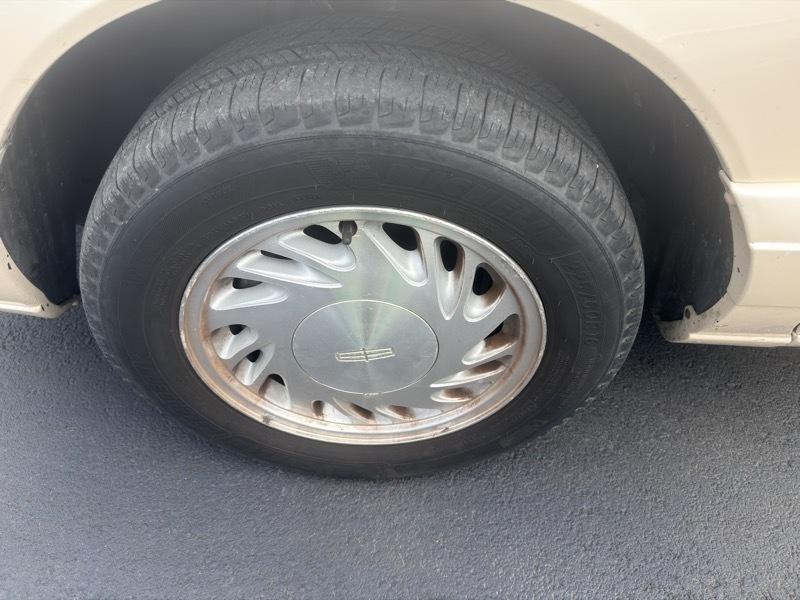 Lincoln Continental Base 1998