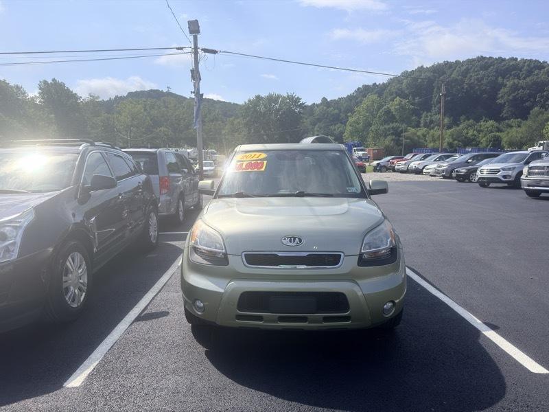 Kia Soul + 2011