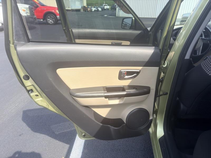 Kia Soul + 2011