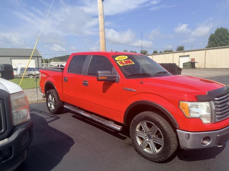 Ford F-150 4WD SuperCrew 139" XLT 2011
