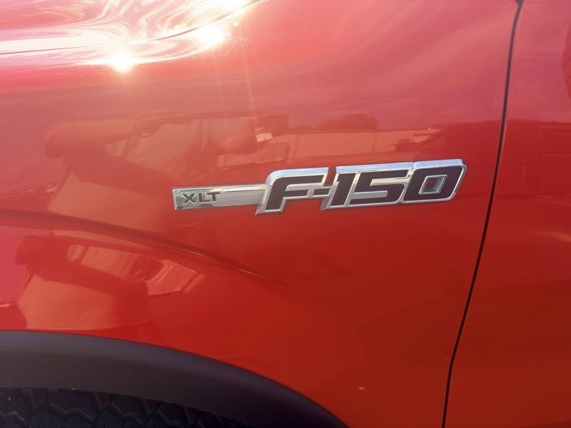 Ford F-150 4WD SuperCrew 139" XLT 2011