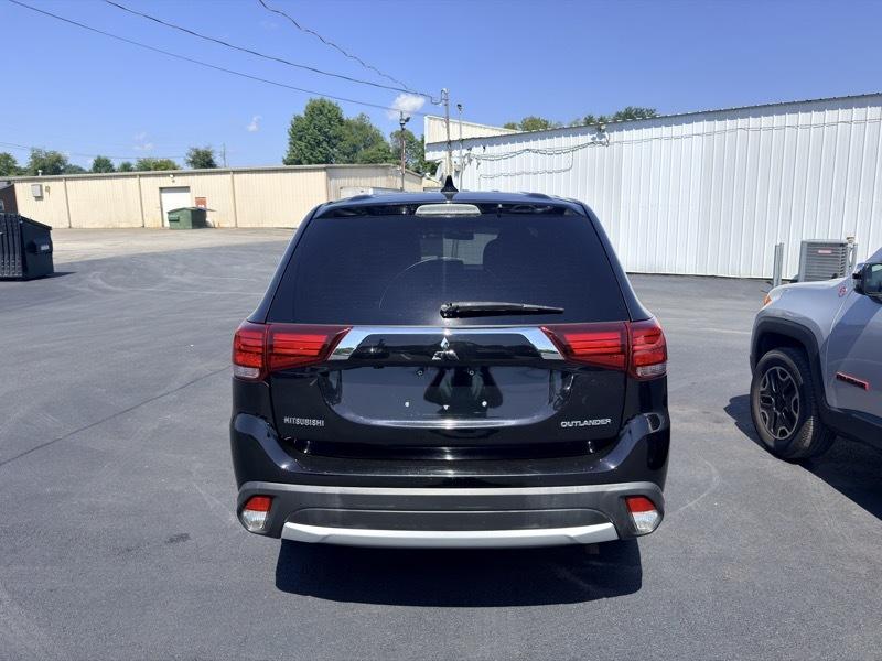 Mitsubishi Outlander SEL AWD 2018