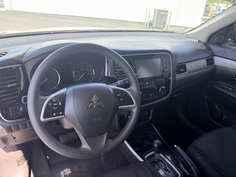 Mitsubishi Outlander SEL AWD 2018