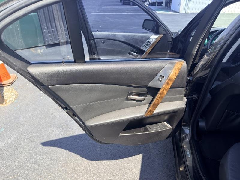 BMW 5-Series 530i 2007