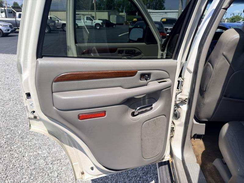 Cadillac Escalade AWD 2004