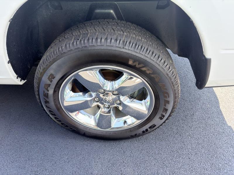 RAM 1500 Classic Tradesman Quad Cab 4WD 2019